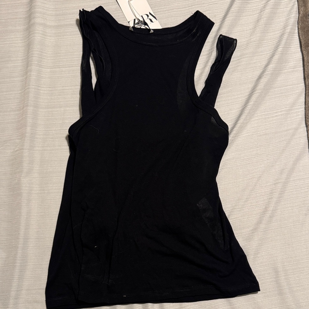 Black Sleeveless Top